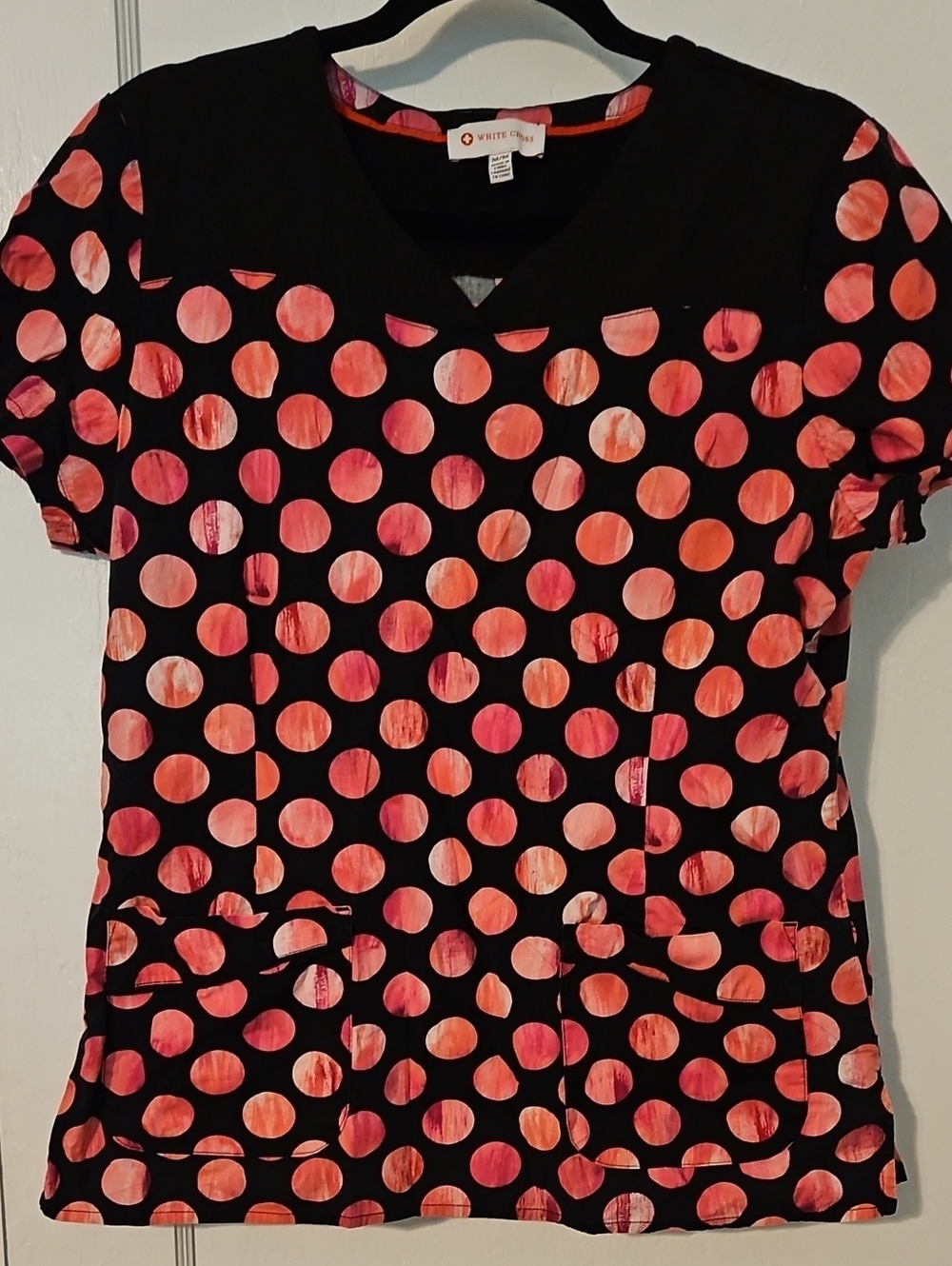 White Cross Black Short-Sleeve Scrub Top with Coral Dot Print
